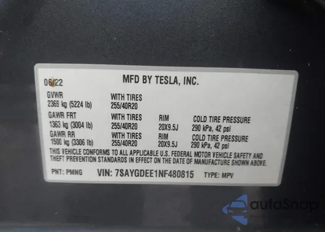 2022 Tesla Model Y Long Range Dual Motor All-Wheel Drive z USA, uszkodzony, nr VIN 7SAYGDEE1NF480815